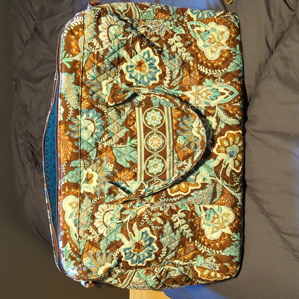 Vera Bradley travel bag